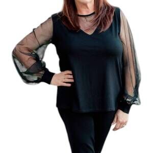 NEW ISLE delta top in black